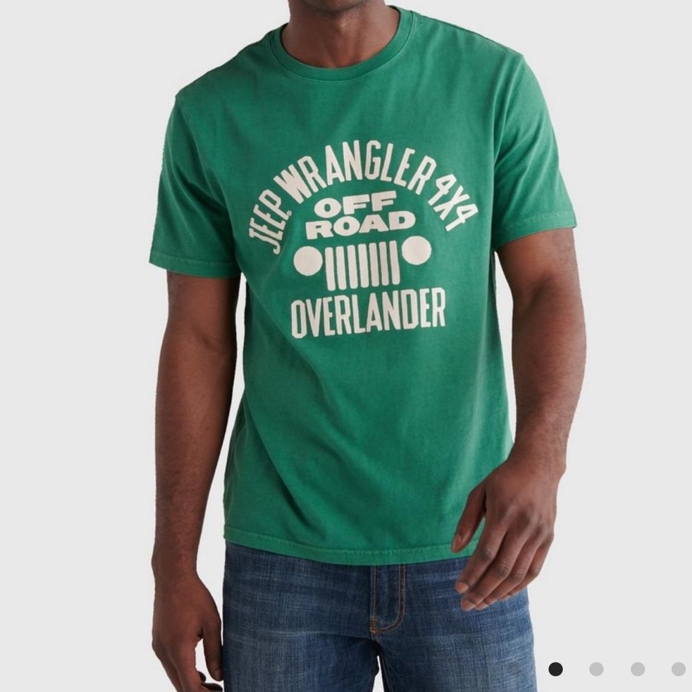 Lucky Brand mens size medium Jeep Wrangler hunter green short sleeve tee